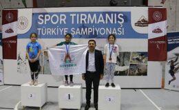 Nevşehir Belediyesi Gençlik ve Spor Kulübü sportmeni Belkıs Durmuş, Spor Tırmanış Küçükler Türkiye Şampiyonası’nda tüm rakiplerini geride bırakarak Türkiye Şampiyonu oldu.