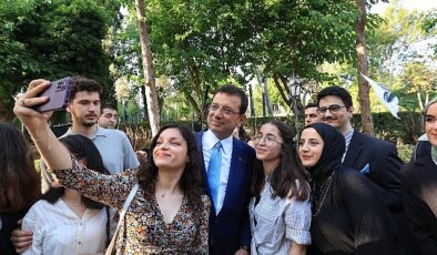 İstanbul Vakfı’nın Dr. Dilek Kaya İmamoğlu’nun fikir öncülüğüyle hayata geçirdiği Büyüt Hayallerini projesinin burs sağladığı 252 öğrenci okullarından mezun oldu