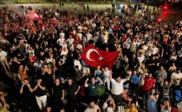 Ulusal Grup İzmirlileri sevince boğdu